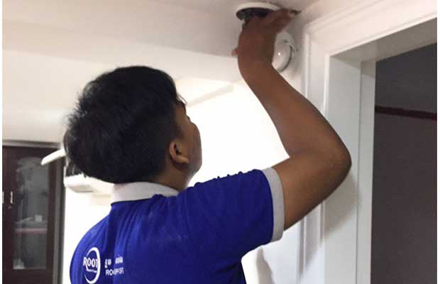 Ceiling WiFi with a strong signal for the office internet and networking access