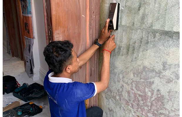 Install Door Access Control Fingerprint F18 Electric Magnetic Lock Security